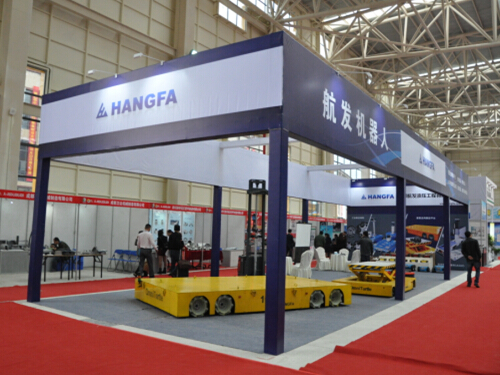 米兰网中国携新品参展中国西部国际制博会-2.jpg
