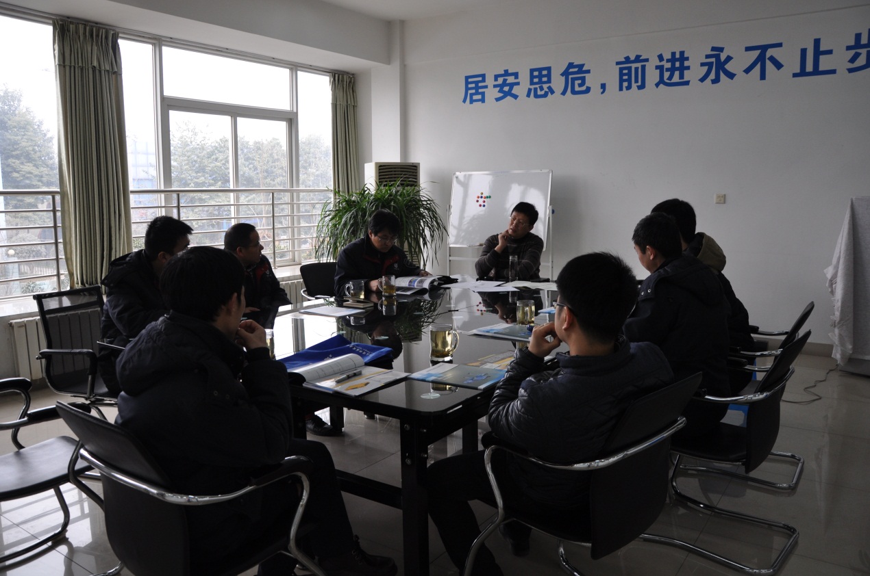 中航工业成飞集团工程师一行到访米兰网中国公司-2.jpg